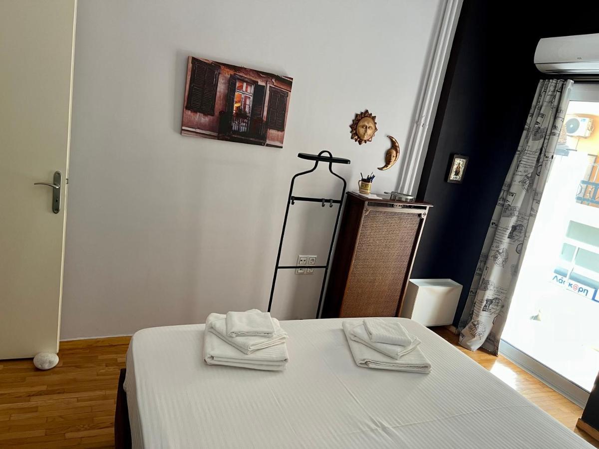 Central Kalamata Cozy Apartment Exterior foto